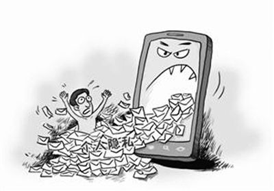 构建数据安全防护体系明确数据安全主体责任，严格打击数据泄露事件
